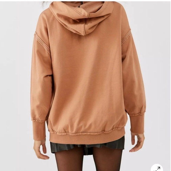 Urban Outfitters Hoodie 💄💋 - Picture 7 of 11